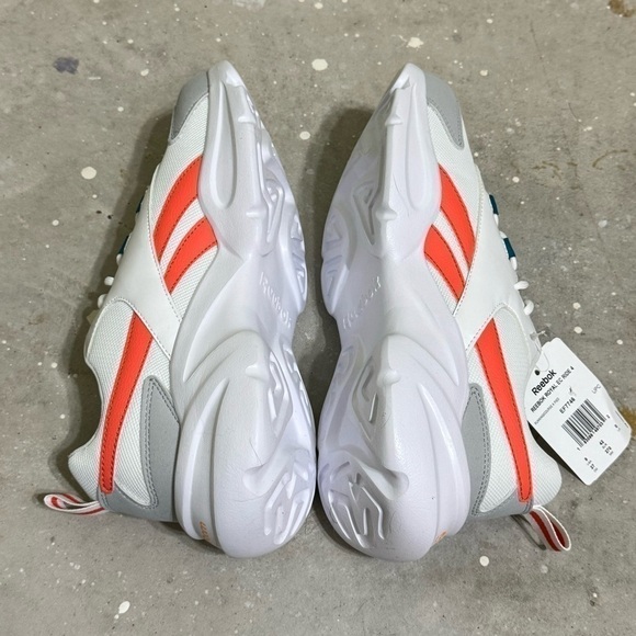 Reebok Royal EC Ride 4 Sneaker Size 9.5 Men - Picture 8 of 11